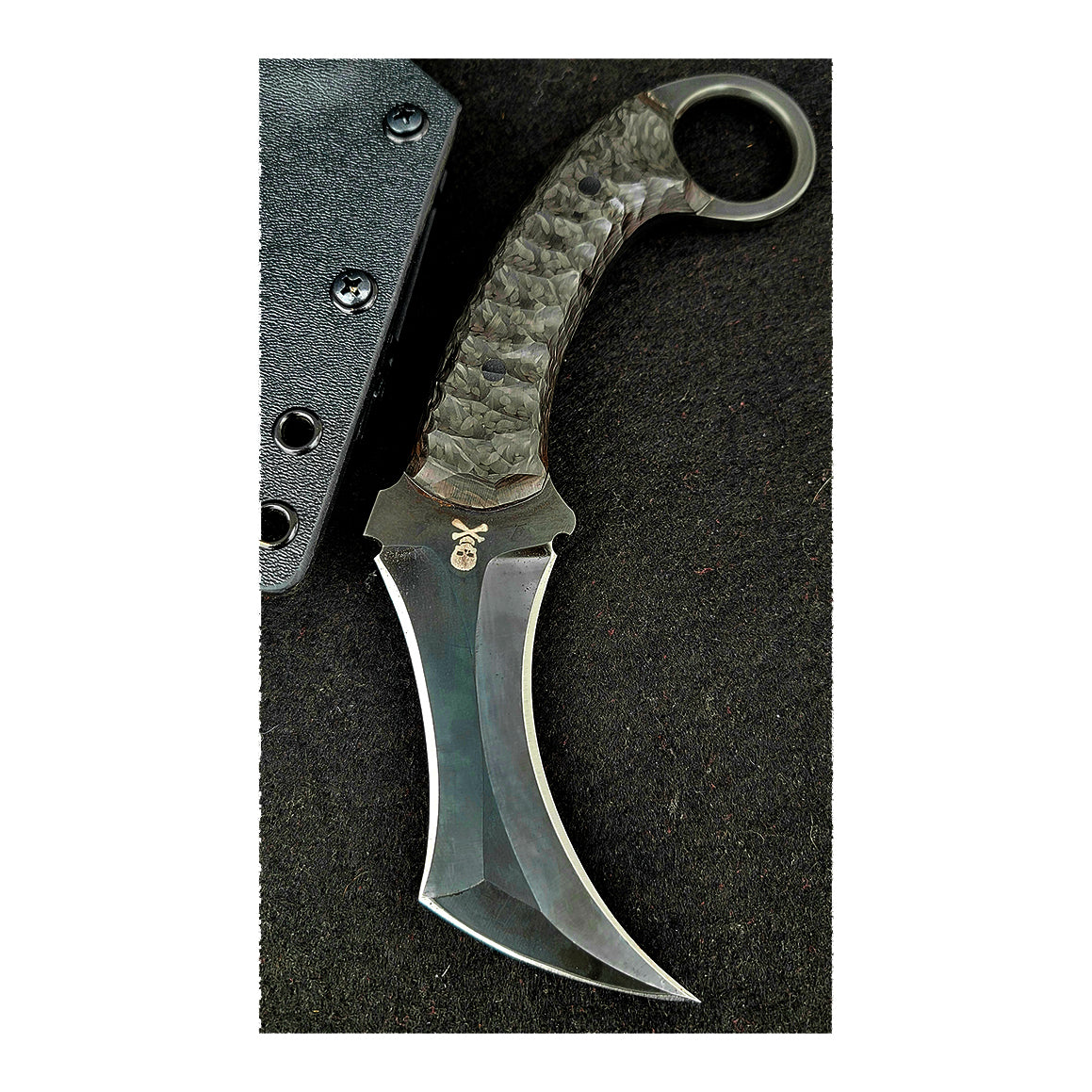Angel fire Hellian Karambit