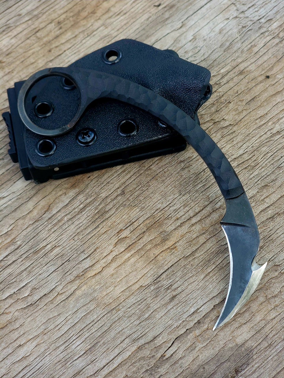 Angelfire Sidewinder Karambit (AngelfireSidewinderKbit)