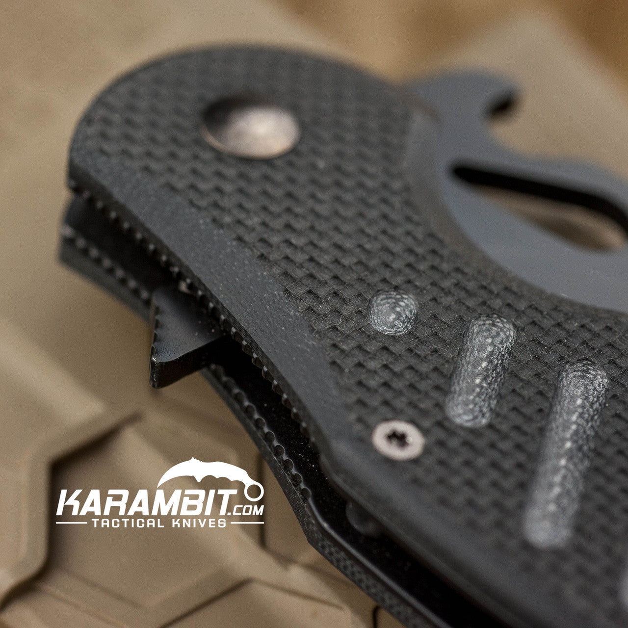 Fox 479 Black G10 Folding Karambit - Emerson Wave (FOX479)