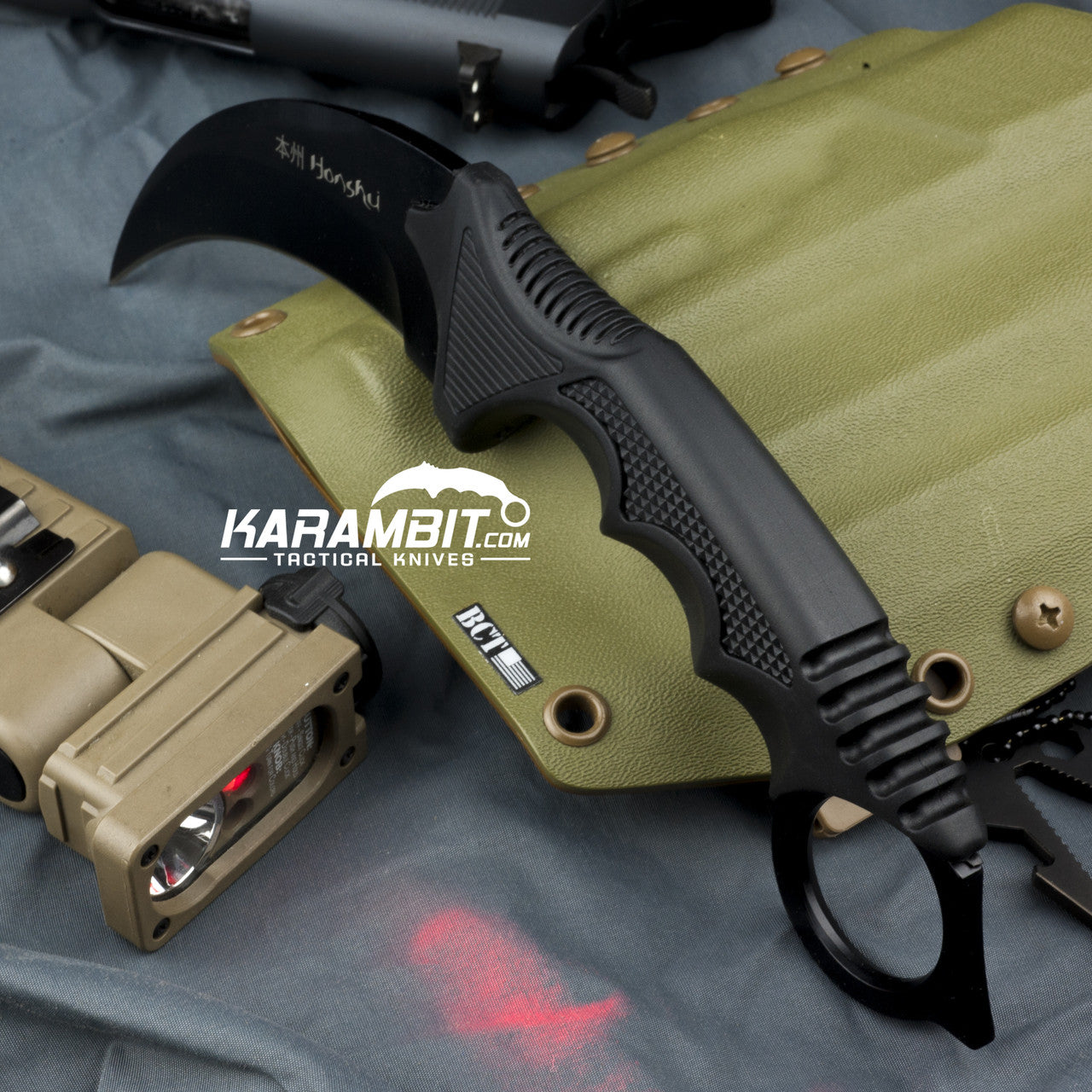 Honshu Black Kerambit w/Shoulder Harness (UC2791)