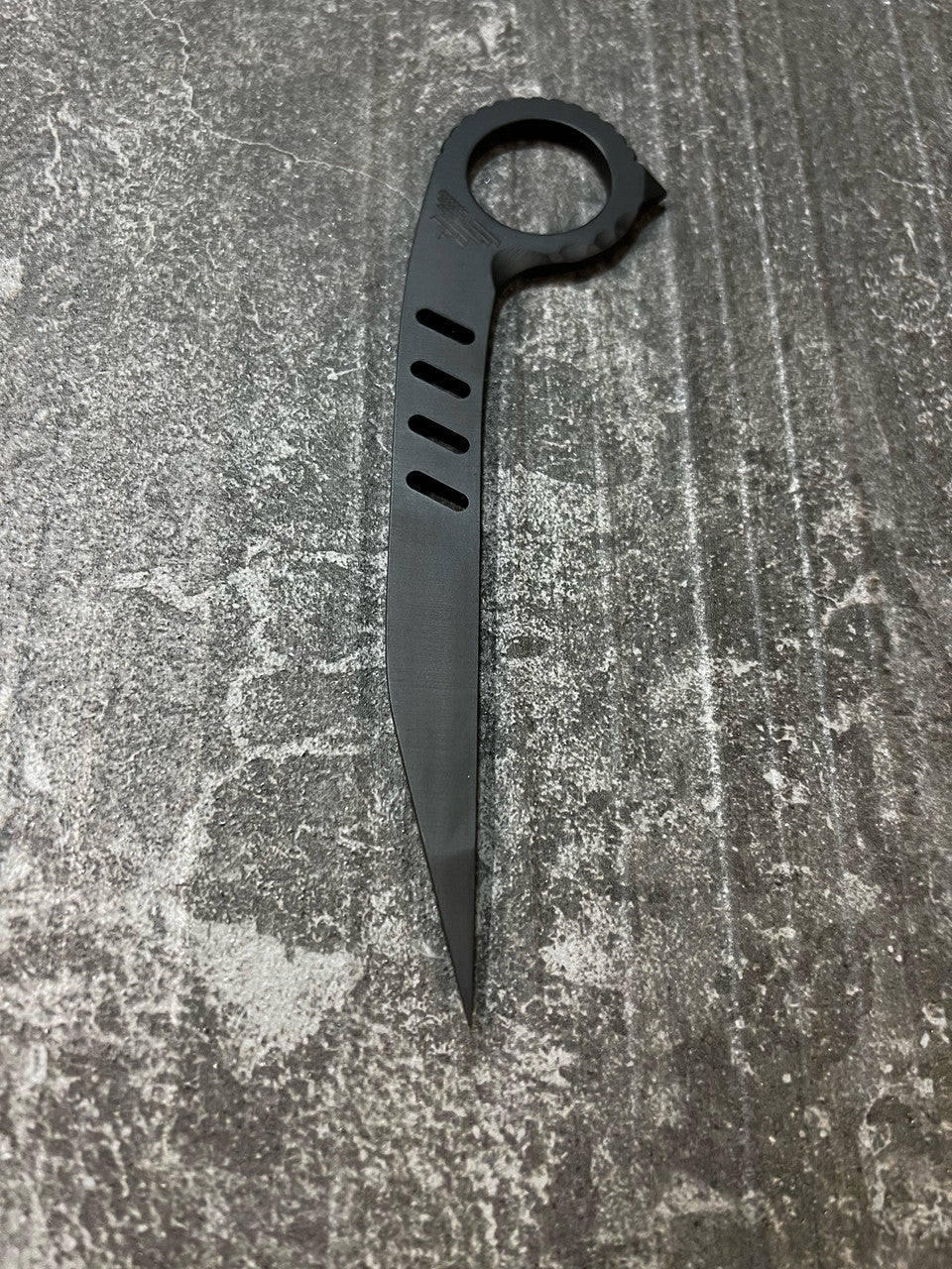 Magnumworks Black Silat Spike (BlackSilatSpike)
