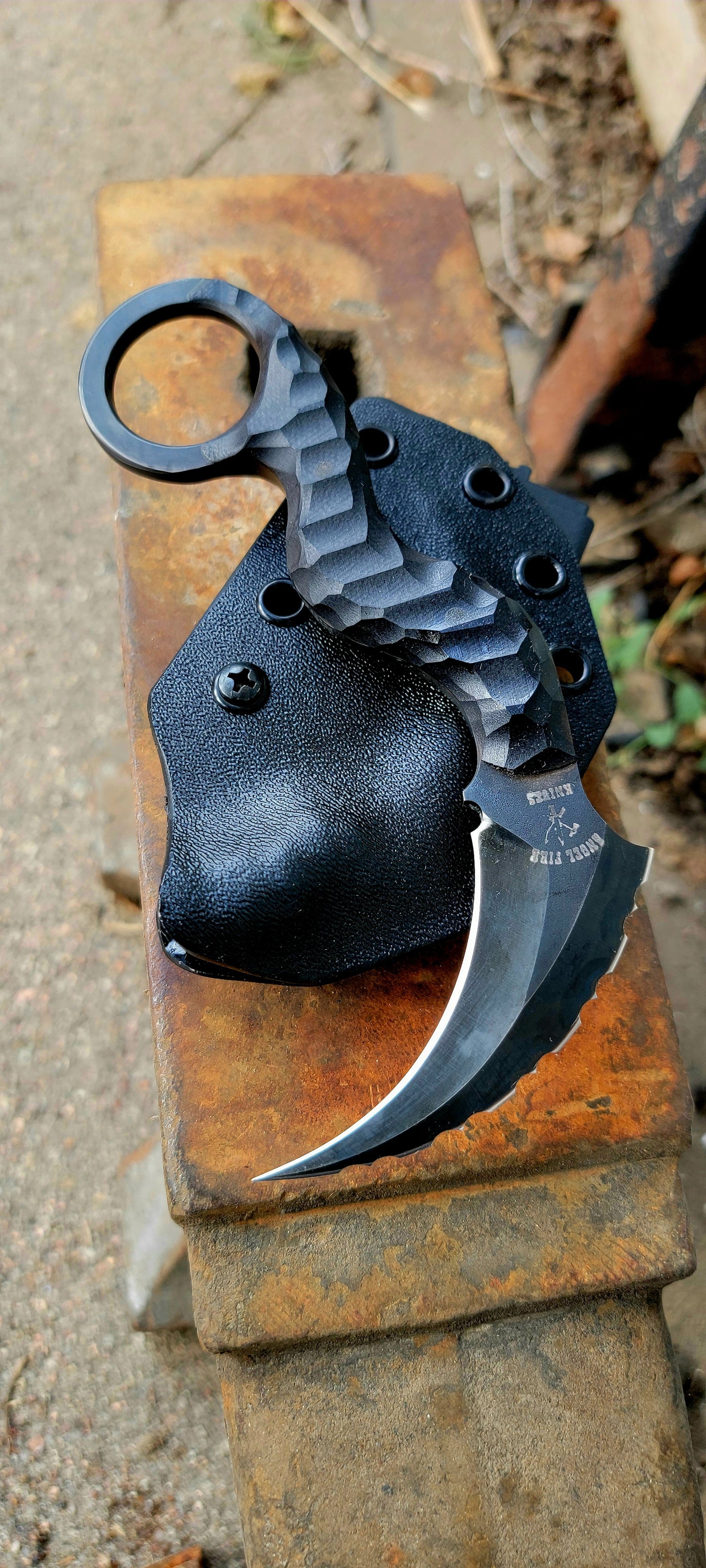 Angel Fire Texas Death Adder with Sawback Serrations Karambit