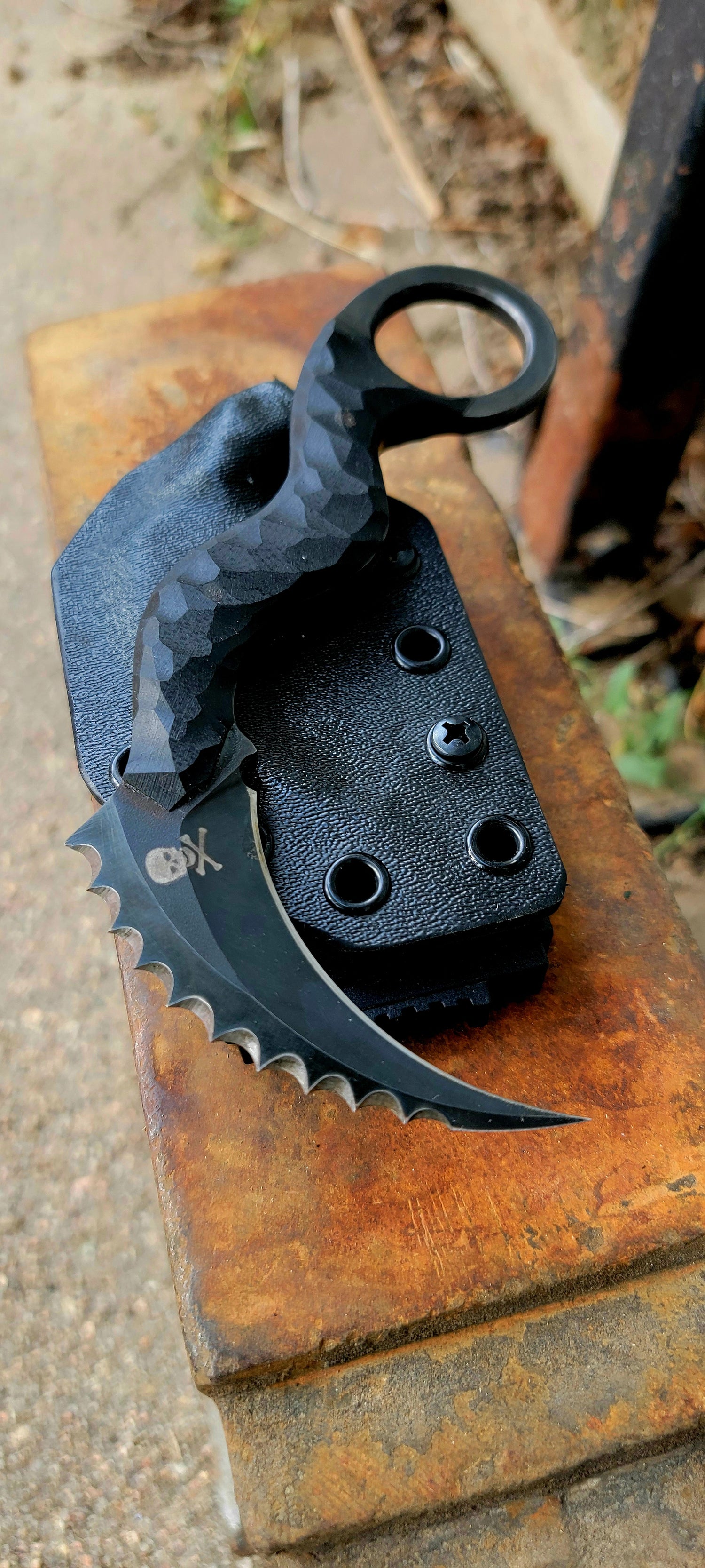 Angel Fire Texas Death Adder with Serrations Karambit