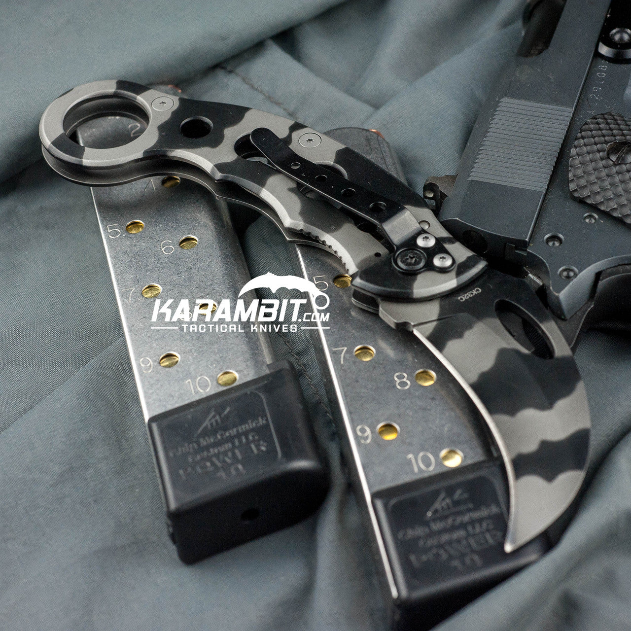 Smith & Wesson Urban Titanium Camo Karambit