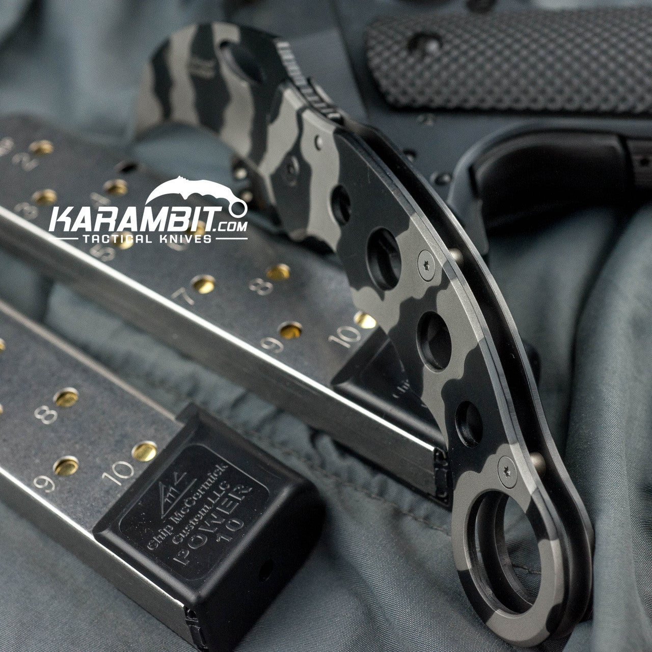 Smith & Wesson Urban Titanium Camo Karambit